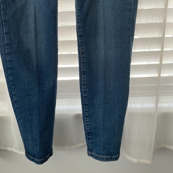 Ana pull-on jeans - Picture 3 of 4